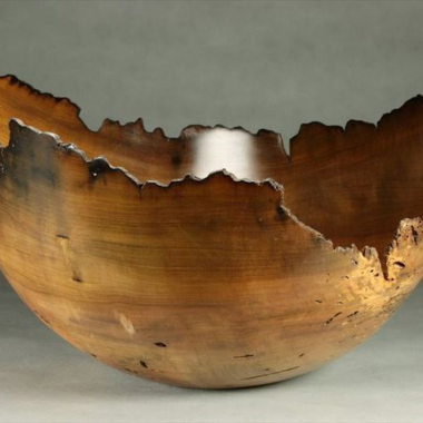 The Art of Woodturning: Crafting Bowls by Hand